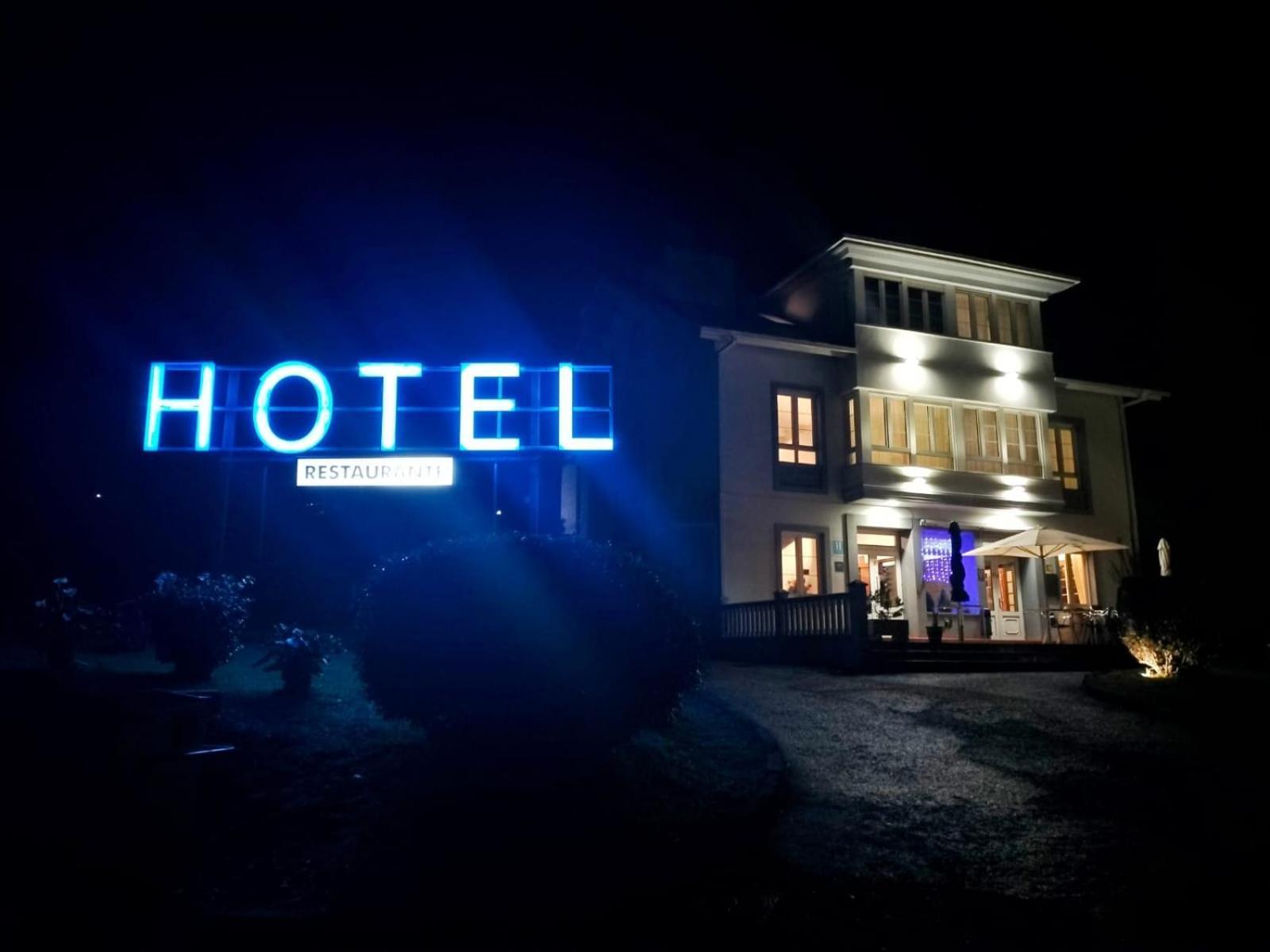 Hotel Capellan Navia Exterior foto