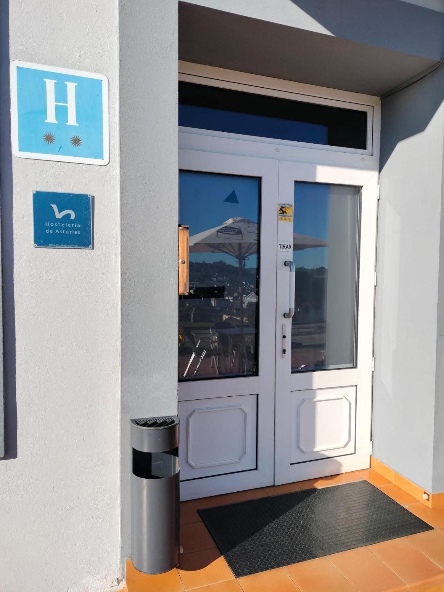 Hotel Capellan Navia Exterior foto